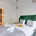 Bluestay 300 - Superb Apartment In Paris